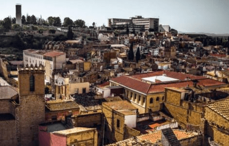 Como planejar viagens curtas para cidades históricas?