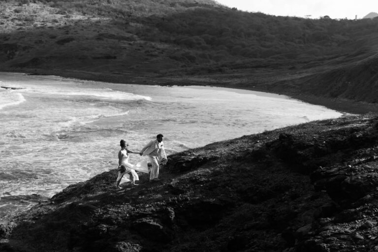 Meta descrição: Planejando o sim a beira mar? Acesse o Casamento na Praia: Guia Completo para Noivas e veja dicas de logística, vestidos e destinos para o dia perfeito!